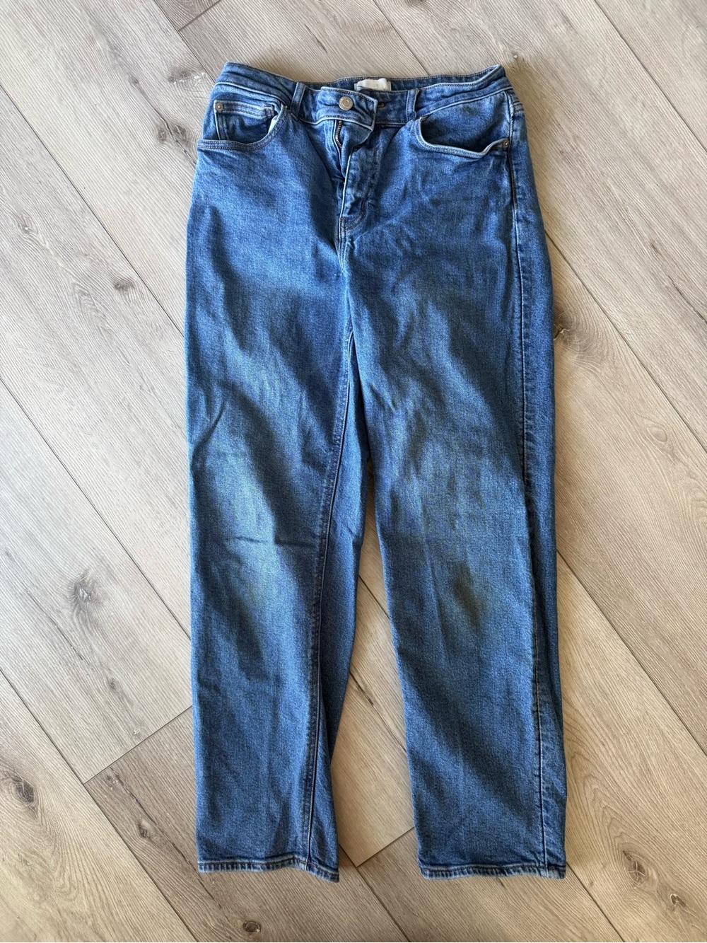 H&M High Rise Straight Leg Jeans in Dark Blue